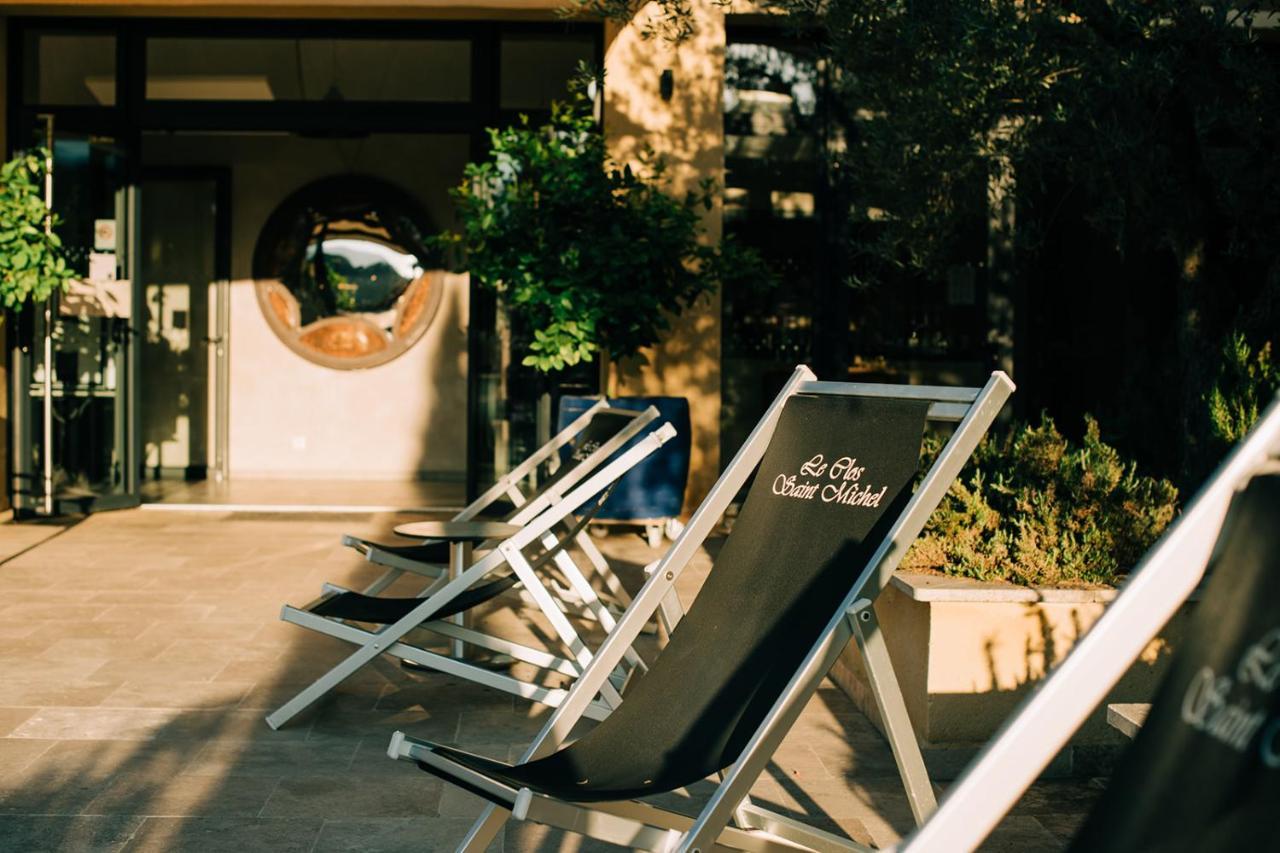 Clos Saint-Michel Resort & Spa Malaucene Ngoại thất bức ảnh